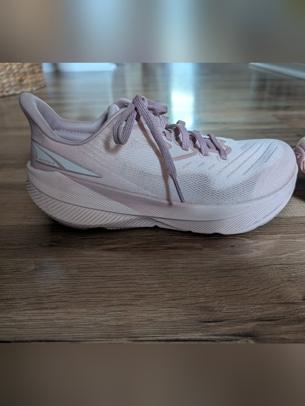 Altra Experience Flow Running Shoes